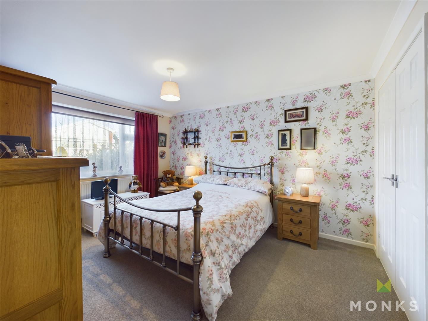 2 South View, Oswestry, SY11 1PF For Sale